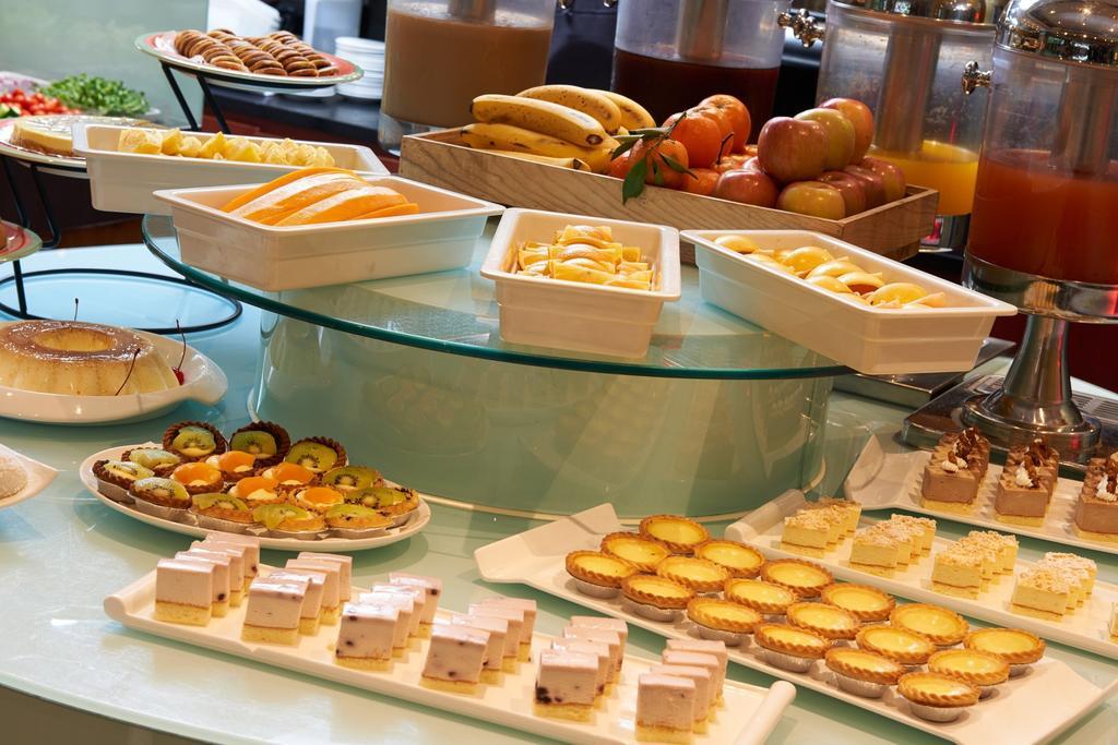 Gala Hotel Taipei Eksteriør billede